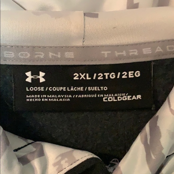 Dark Green Under Armour Hoodie - Picture 2 of 2